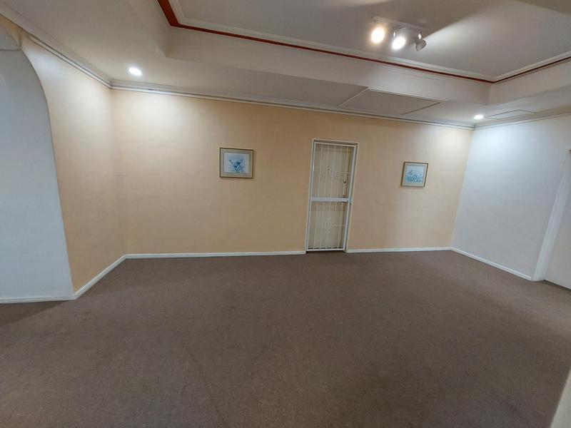 1 Bedroom Property for Sale in Fish Hoek Western Cape